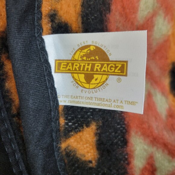 Yellowstone National Park wildlife throw blanket - Picture 4 of 5